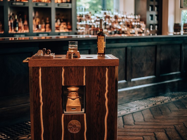 The Old Fashioned Trolley